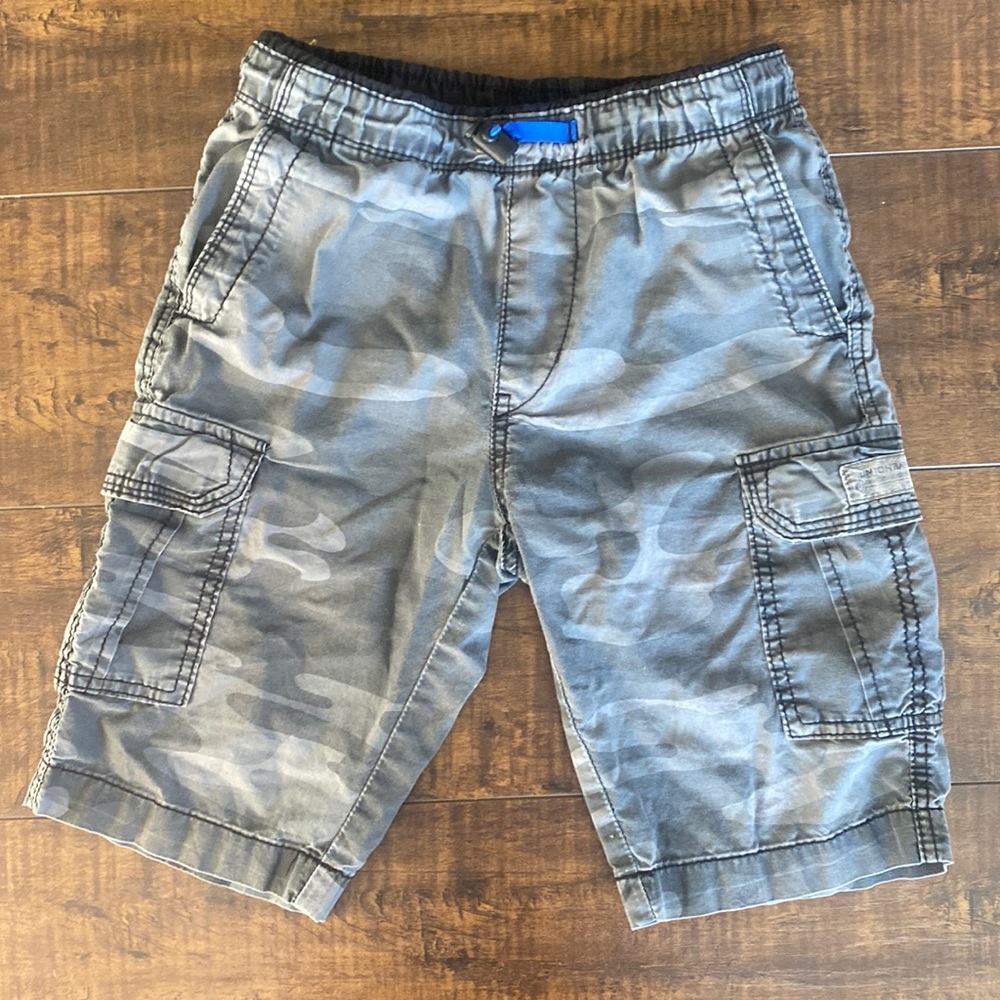 Union Bay pull-on camo shorts